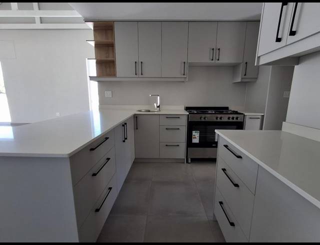 3 BEDROOM HOUSE FOR SALE IN SHELLEY POINT